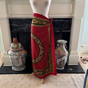 Elegant Red and Gold Print 46”x46” fringed scarf